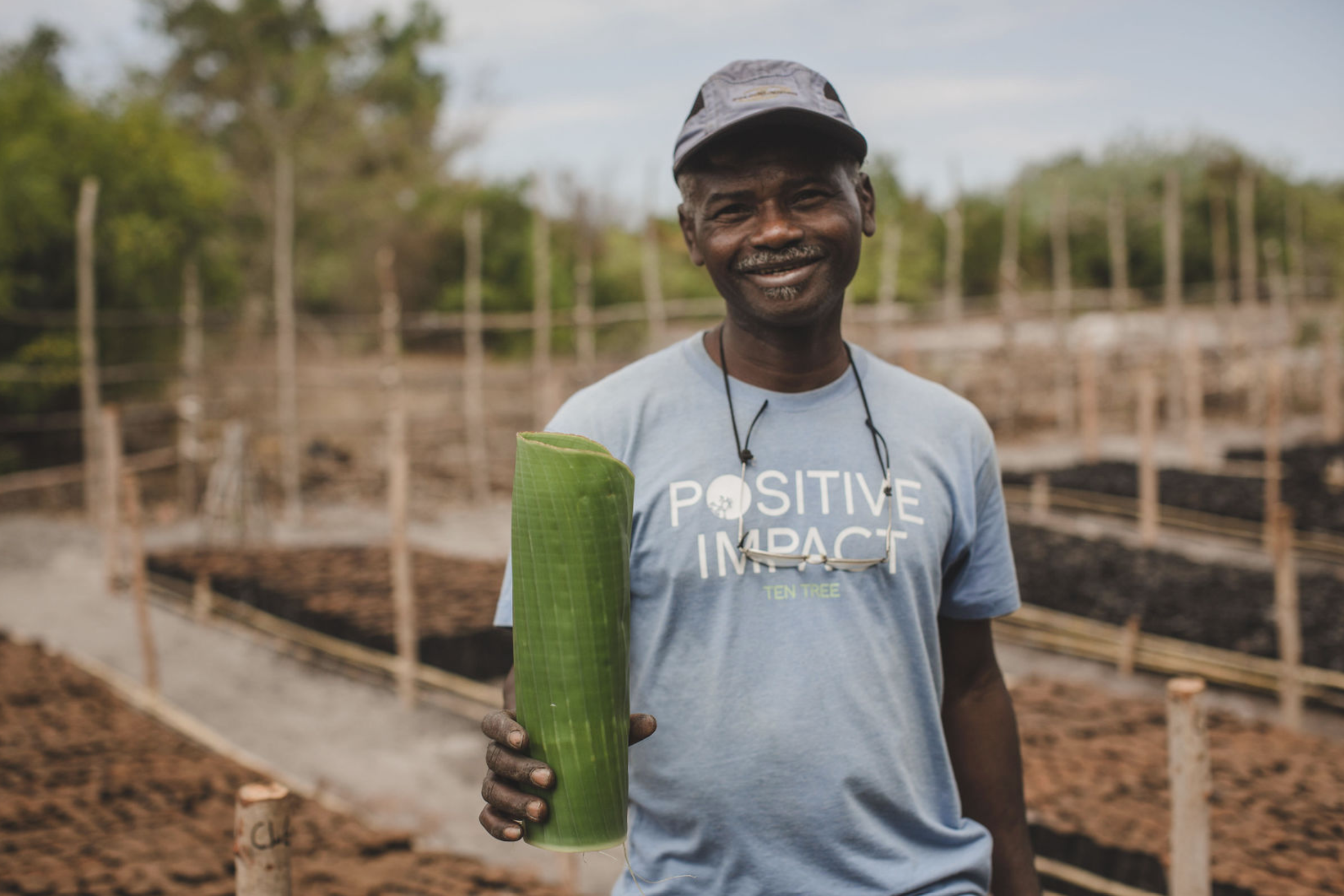 A tree planter in Madagascar helping Tentree fulfill their mission. 