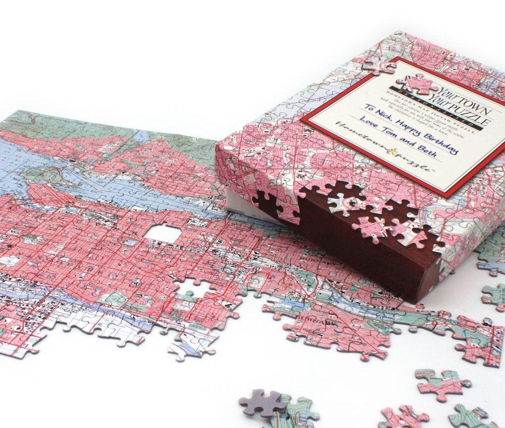 National Geographic "Your Town" puzzle and puzzle box