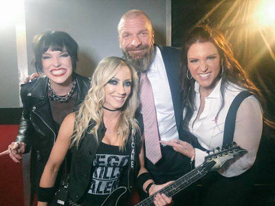 NITA, LZZY HALE SURPRISE WWE FANS BY OPENING WWE EVOLUTION