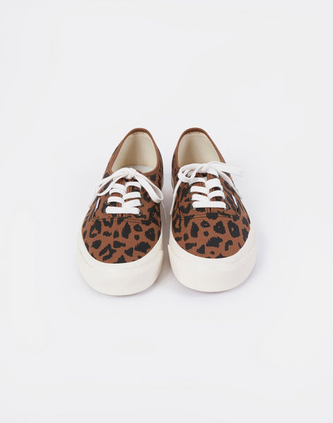 baby vans leopard print