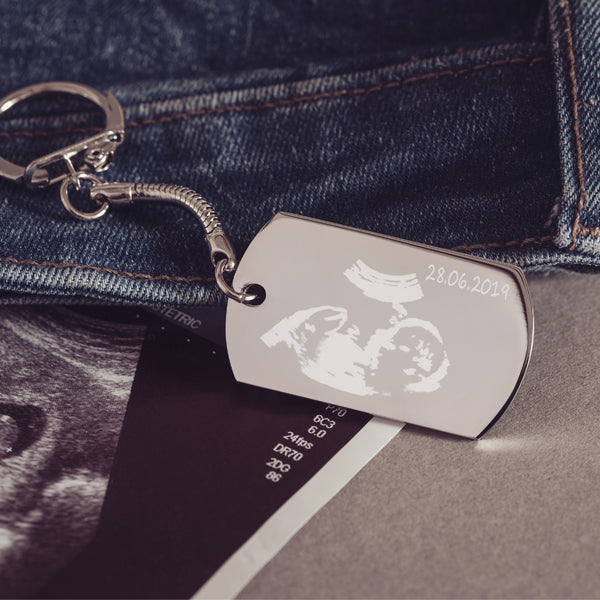 Baby Ultrasound Scan Keyring – Hand on 