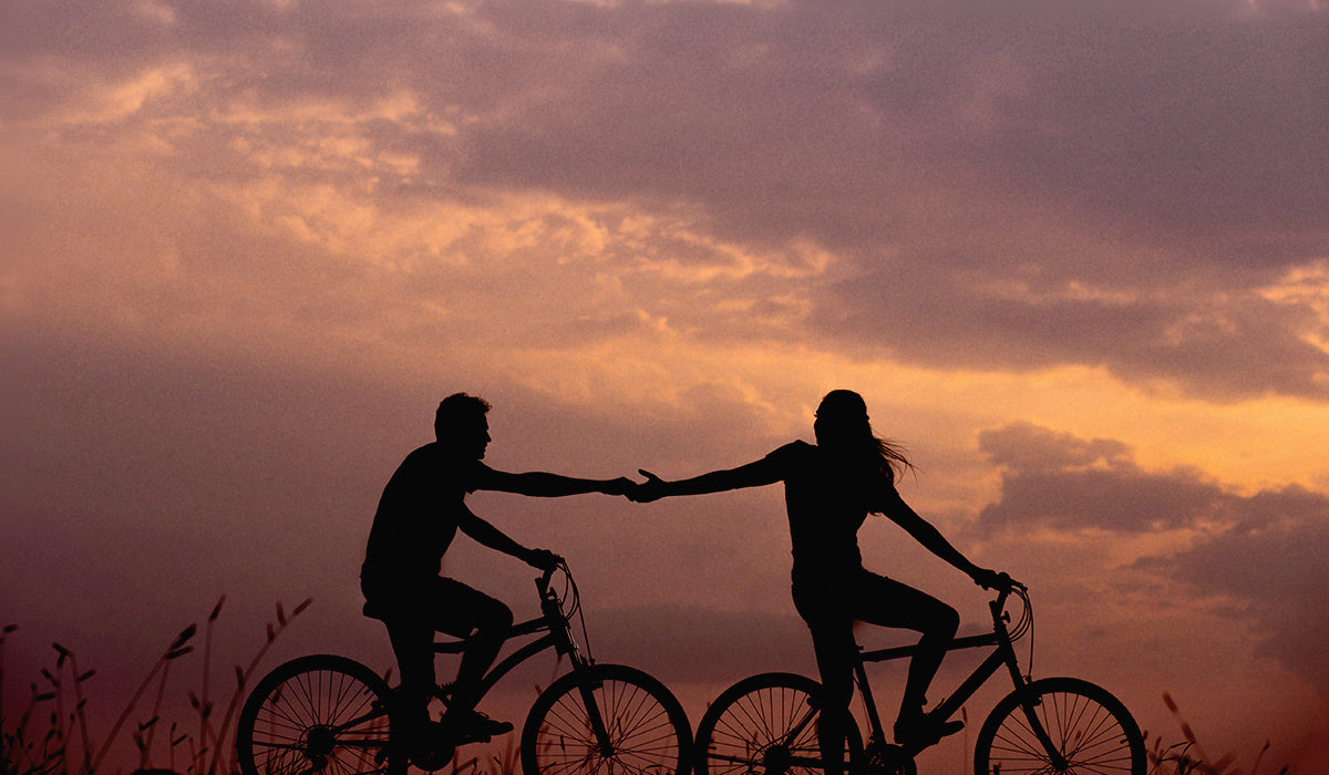 Healthy and Active Date Ideas - Ride a Bike  | Hot Vita