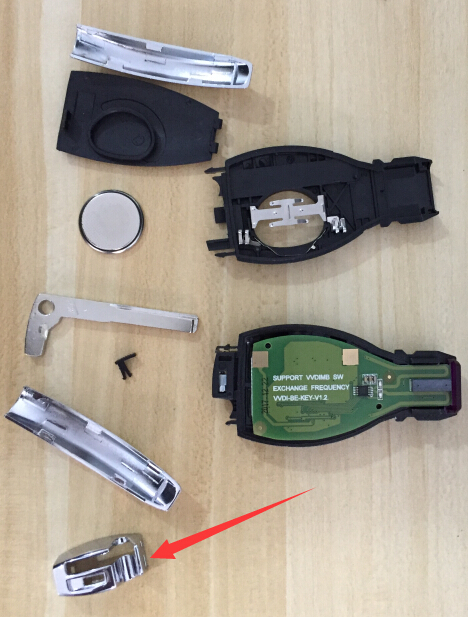 If you want to disassemble the case, please do it from the last step to the first step