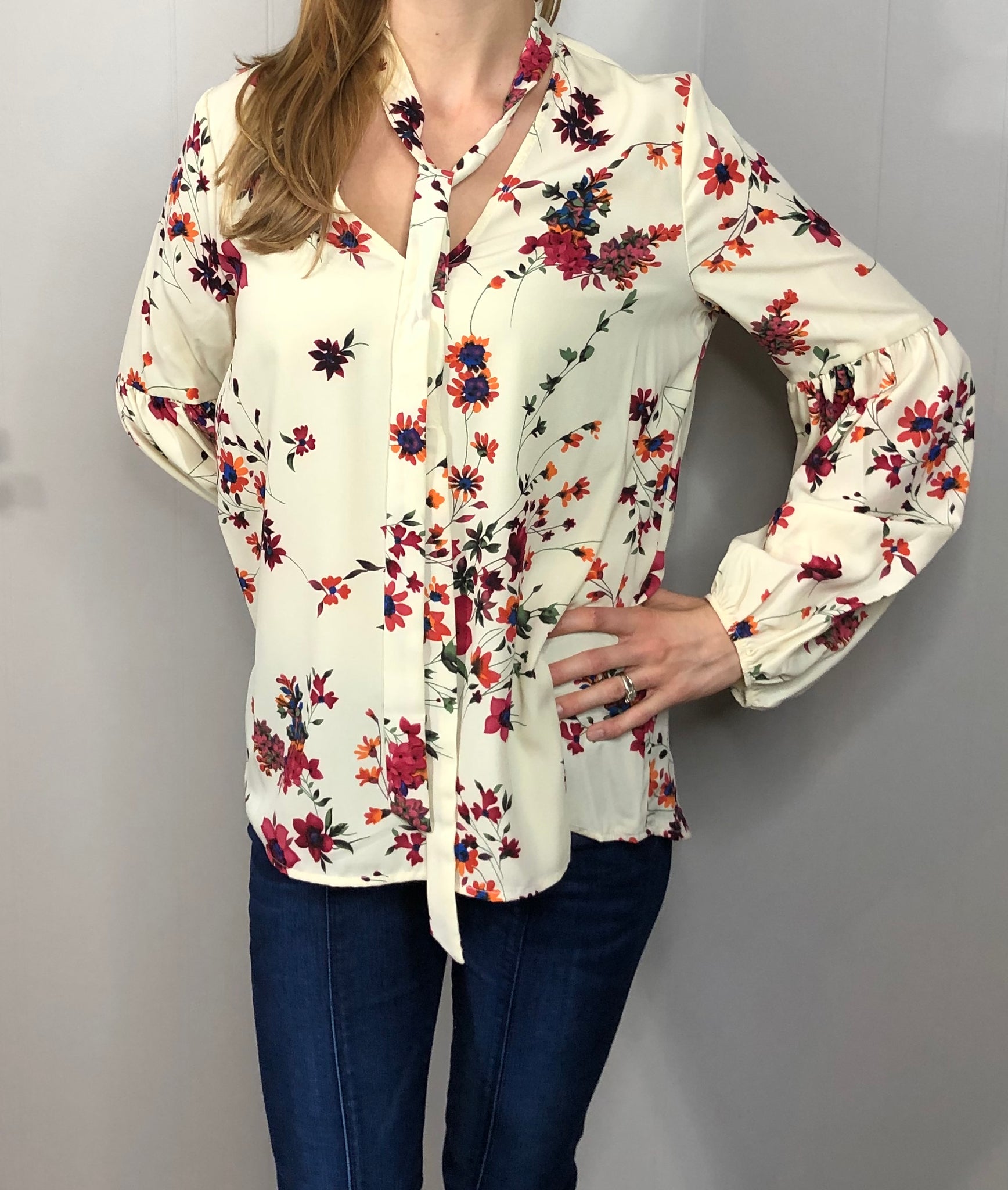 FRONT TIE FLORAL PRINT TUNIC TOP