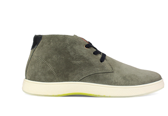 plain toe chukka boot