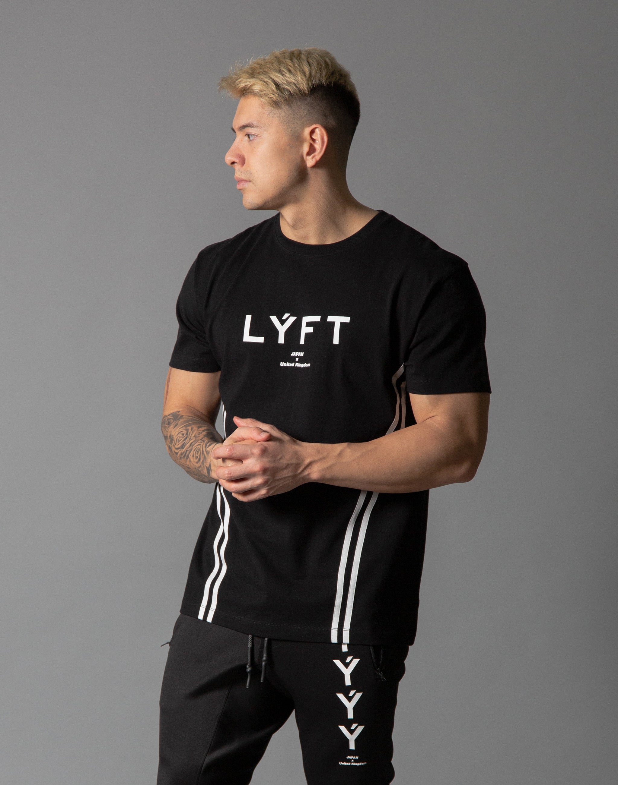 バラ売りもできます♪LYFT STANDART T-SHIRTホワイト\u0026ブラック