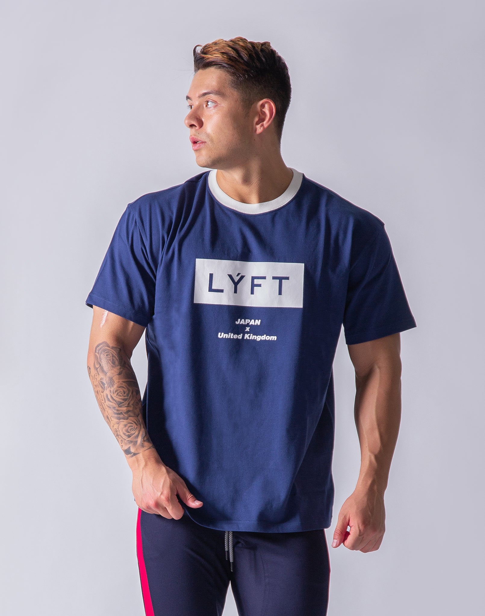 LYFT Tシャツ | businessicb.com.br