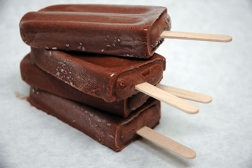 Image of chocolate frozen fudge popsicles