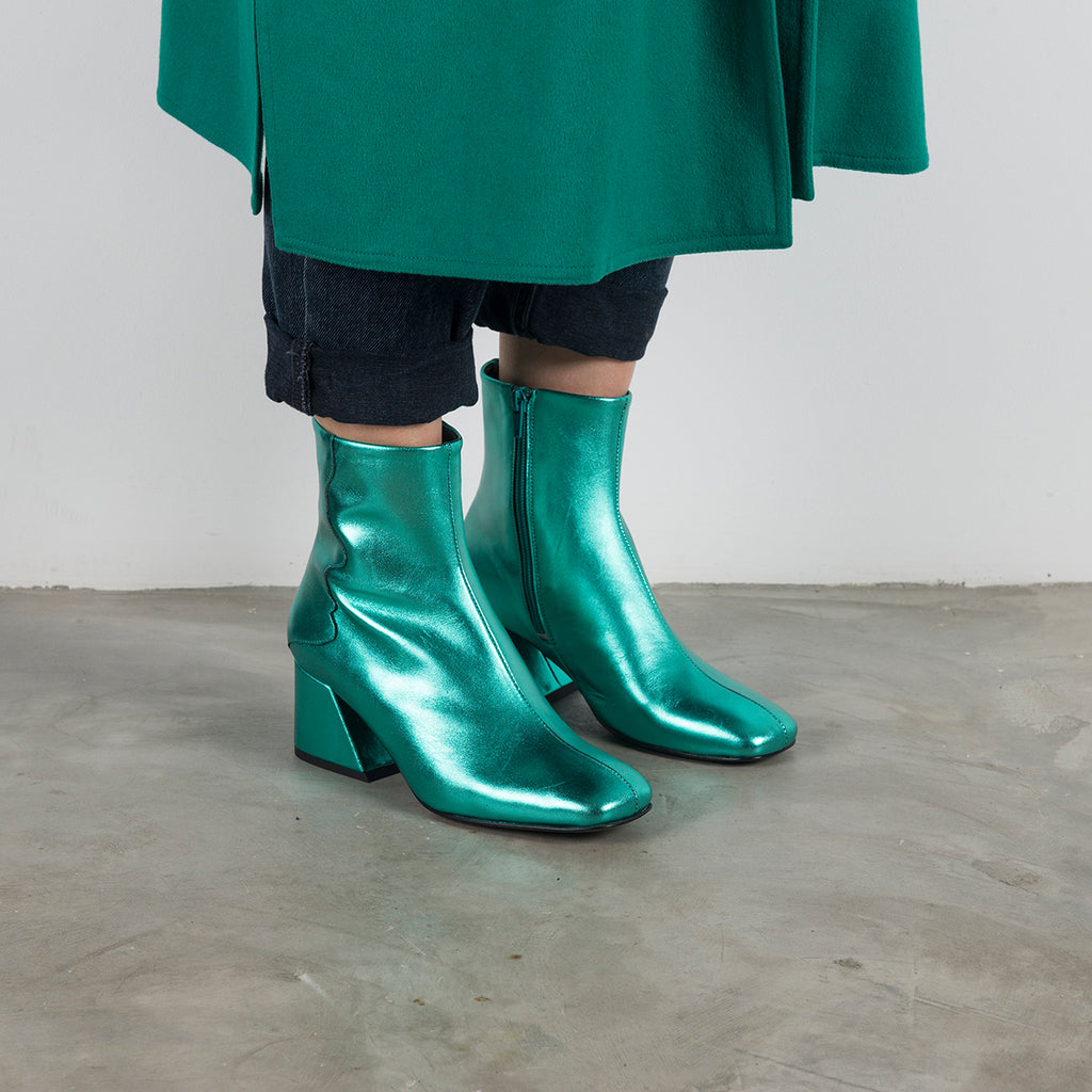 blue green boots