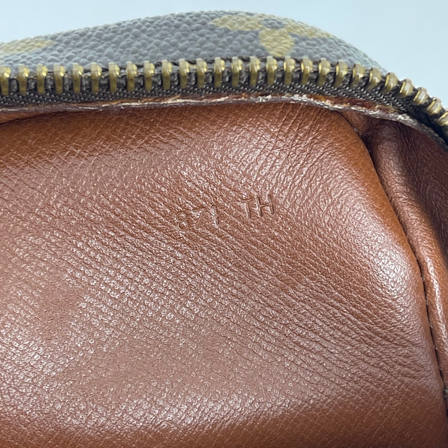 Authentic Louis Vuitton Monogram Amazone MM