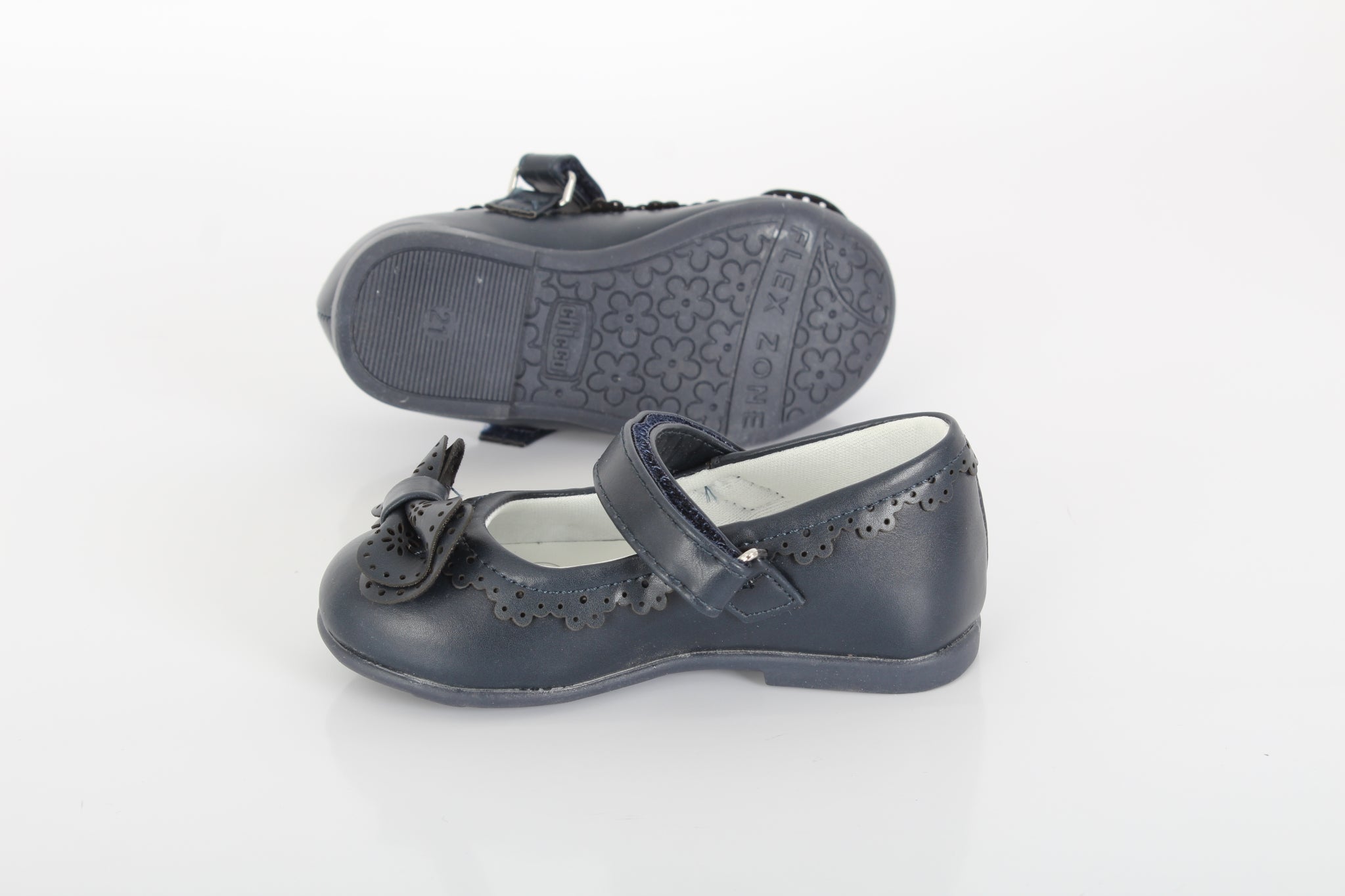 chicco flex zone shoes