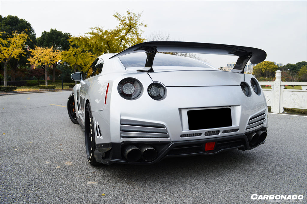 話題の行列 車 外装 For Nissan R35 GTR 08-16 CBA DBA CS Style Carbon Fiber Rear  Bumper Duct Glossy Finis