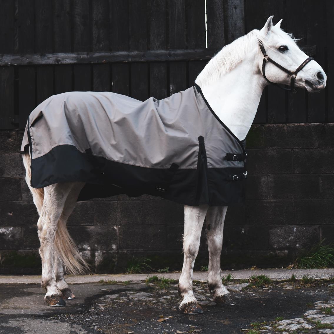 Lightweight Horse Turnout Rainsheet Waterproof 600D Ripstop Brown/Black 5'6-6'9