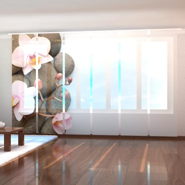 Foto-Schiebegardine pinke Orchidee auf Stein Vorhang mit Motiv Gardine auf Maß 