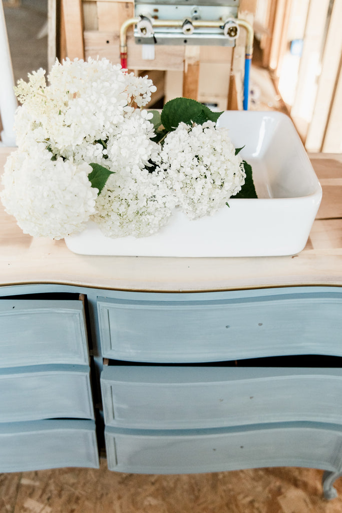 Miss Mustard Seed Milk Paint- Farmhouse Bathroom Vanity Makeover