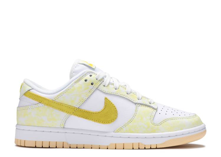 jordan dunks yellow