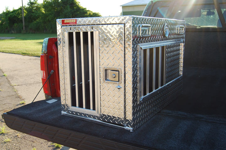 aluminum dog box