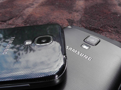 Samsung Galaxy S4 V S4 Active camera 
