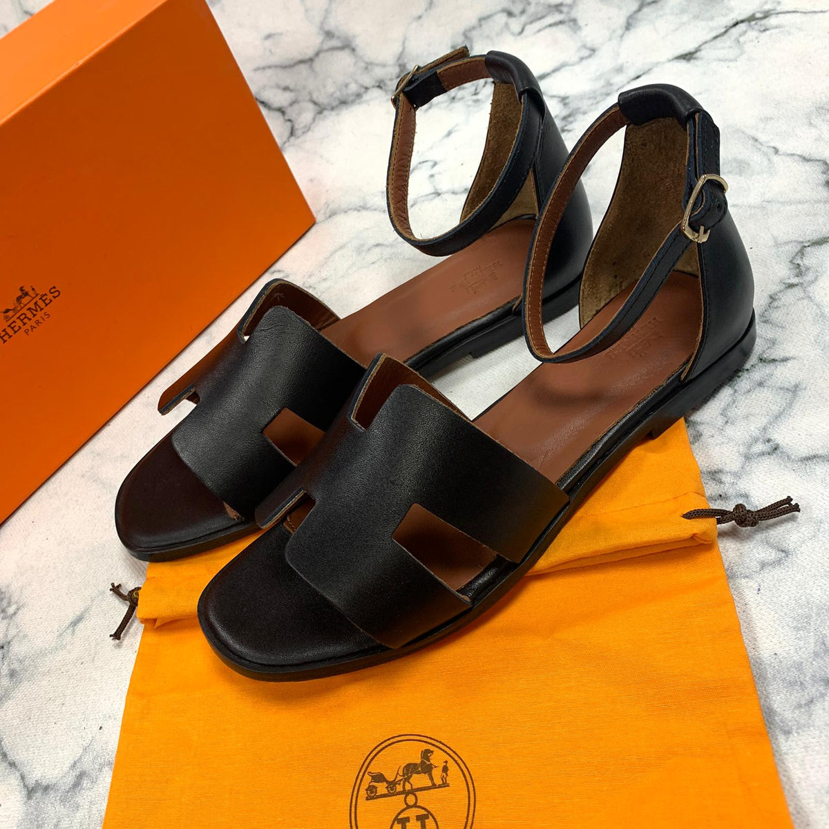 Hermes Santorini Sandals – World 