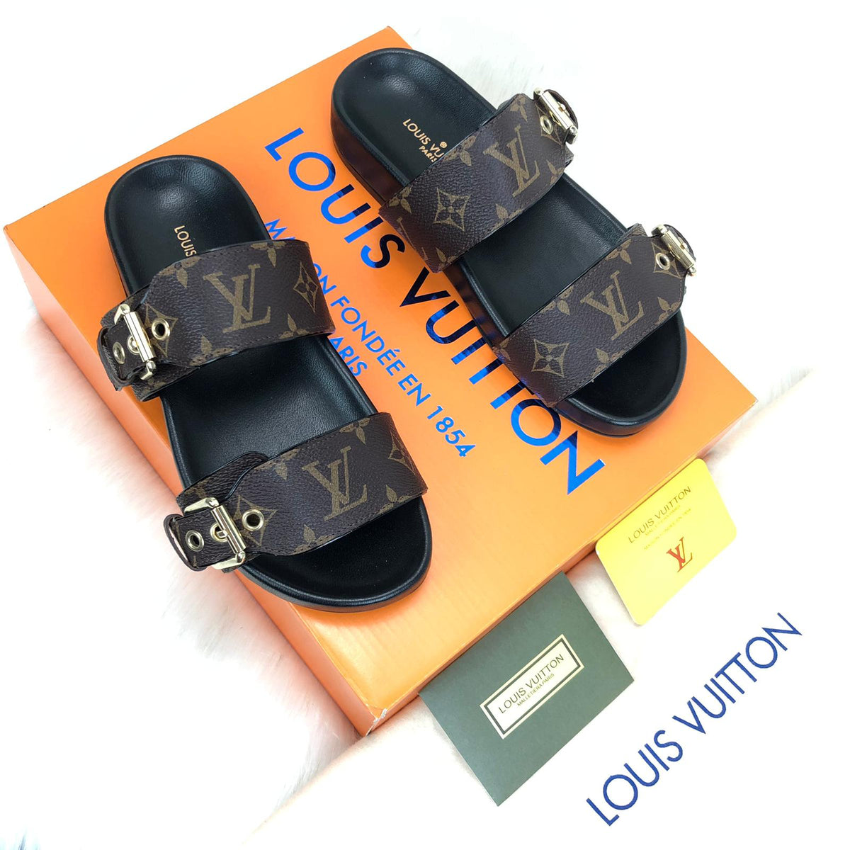 BOM DIA FLAT MULE 1A3R5M Cool Effortlessly Stylish Slides 2 Straps