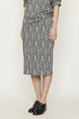 Herringbone Knit Slim Skirt