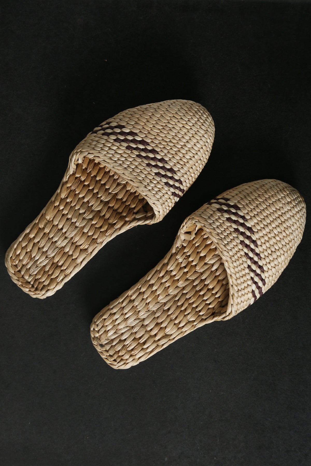 straw slippers