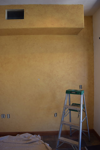 Custom Color with Smooth Lime Plaster and Pigments