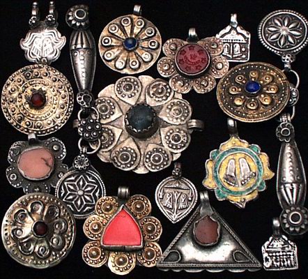Moon and Lola Blog - ancient charms, pendants, amulets