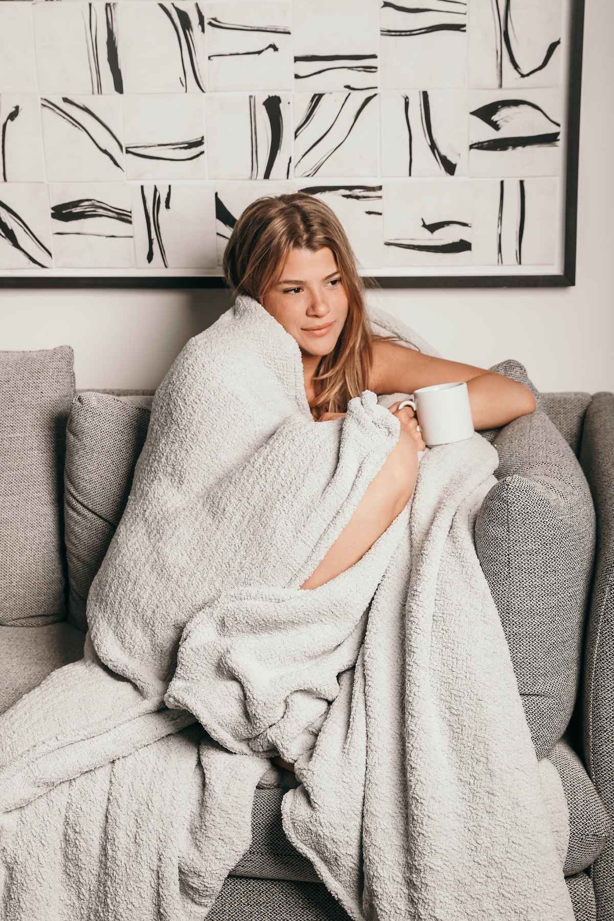 What Goes Inside a Duvet Cover: The Ultimate Guide