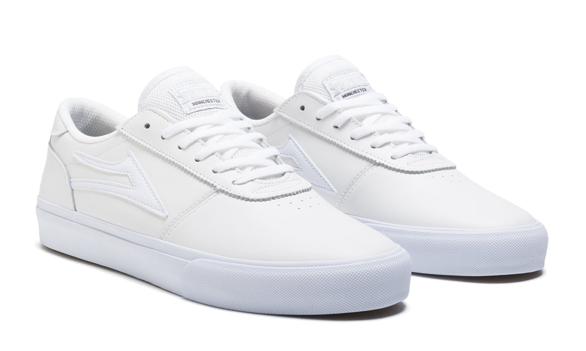 white leather skate shoes