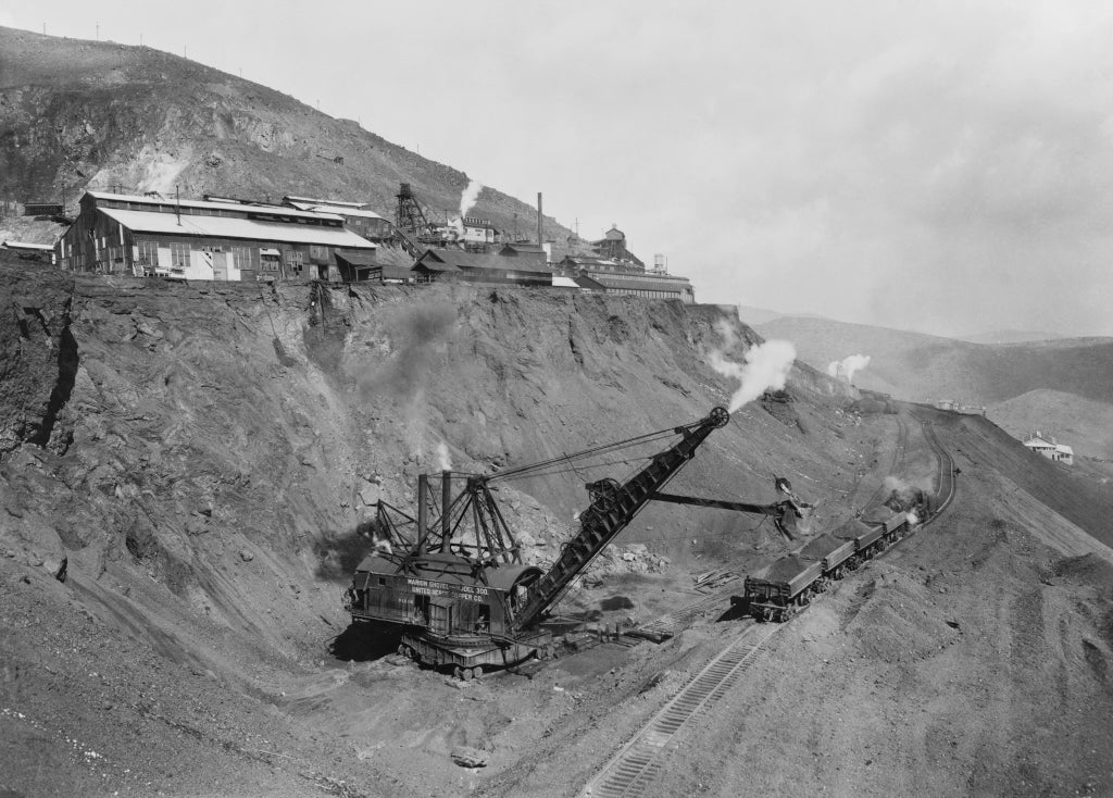 jerome-arizona-copper-mine-1915-advanced-primate-blog