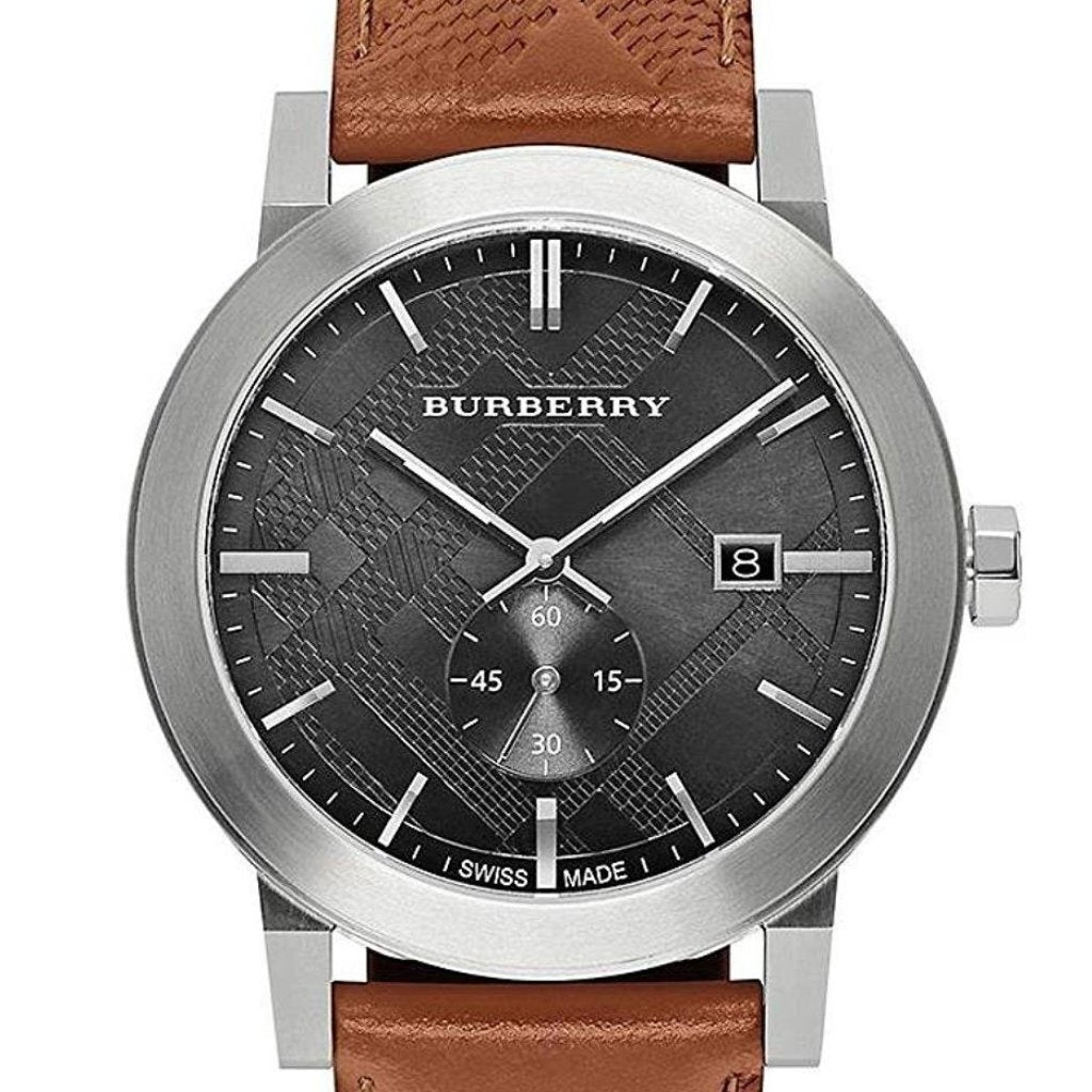burberry round leather strap watch 42mm