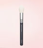 105 Luxe Highlight Brush