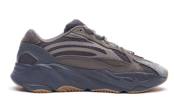 best yeezy 700 v2