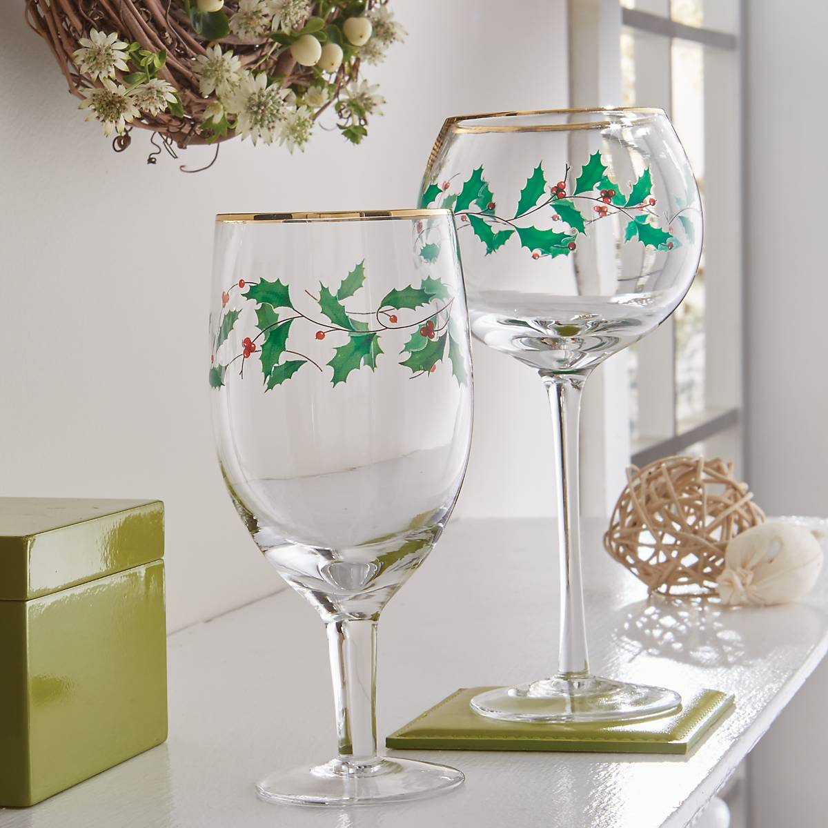 Holiday™ 4piece Wine Glass Set Lenox Corporation