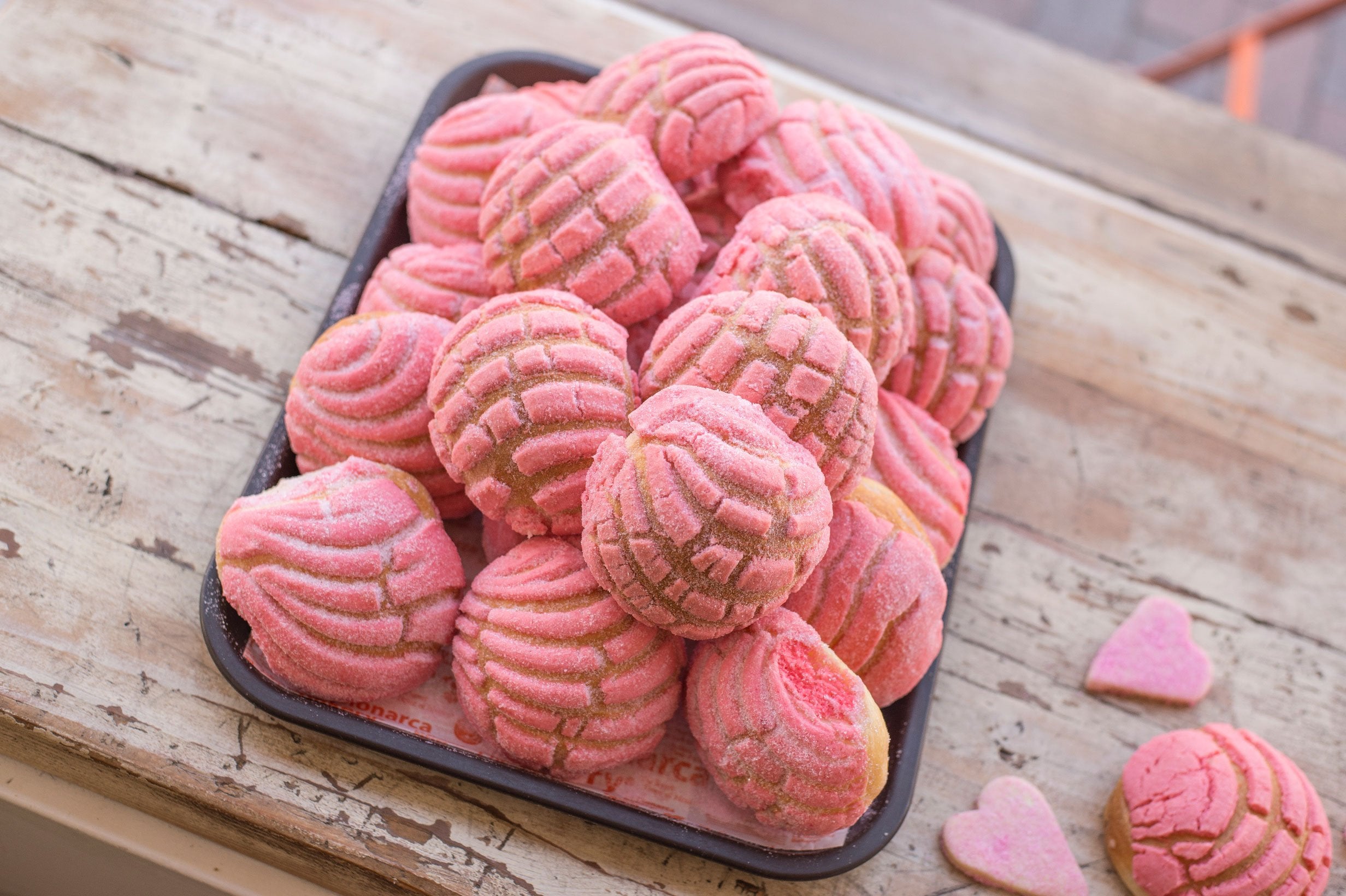 Pink Valentine's Day Conchas