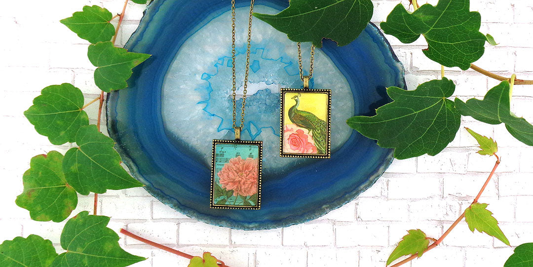 Online shopping for LAVISHY vintage style reversible pendant necklace feature prints of peacock and peony flower