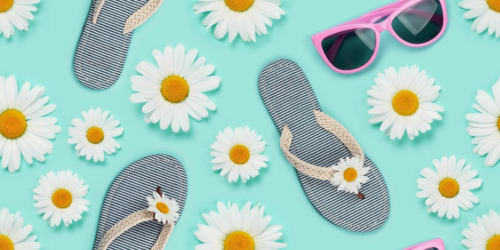 Simplicity Meets Elegance: Choosing the Perfect Flip Flops for Your Wedding