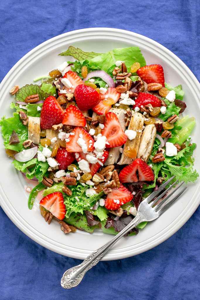Strawberry Salad with Grilled Chicken