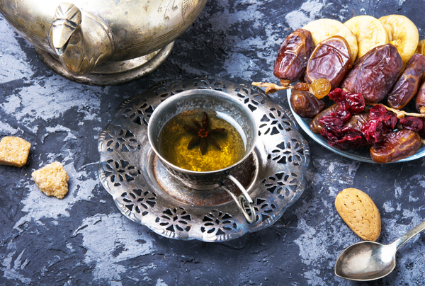 Iftar tea with dates