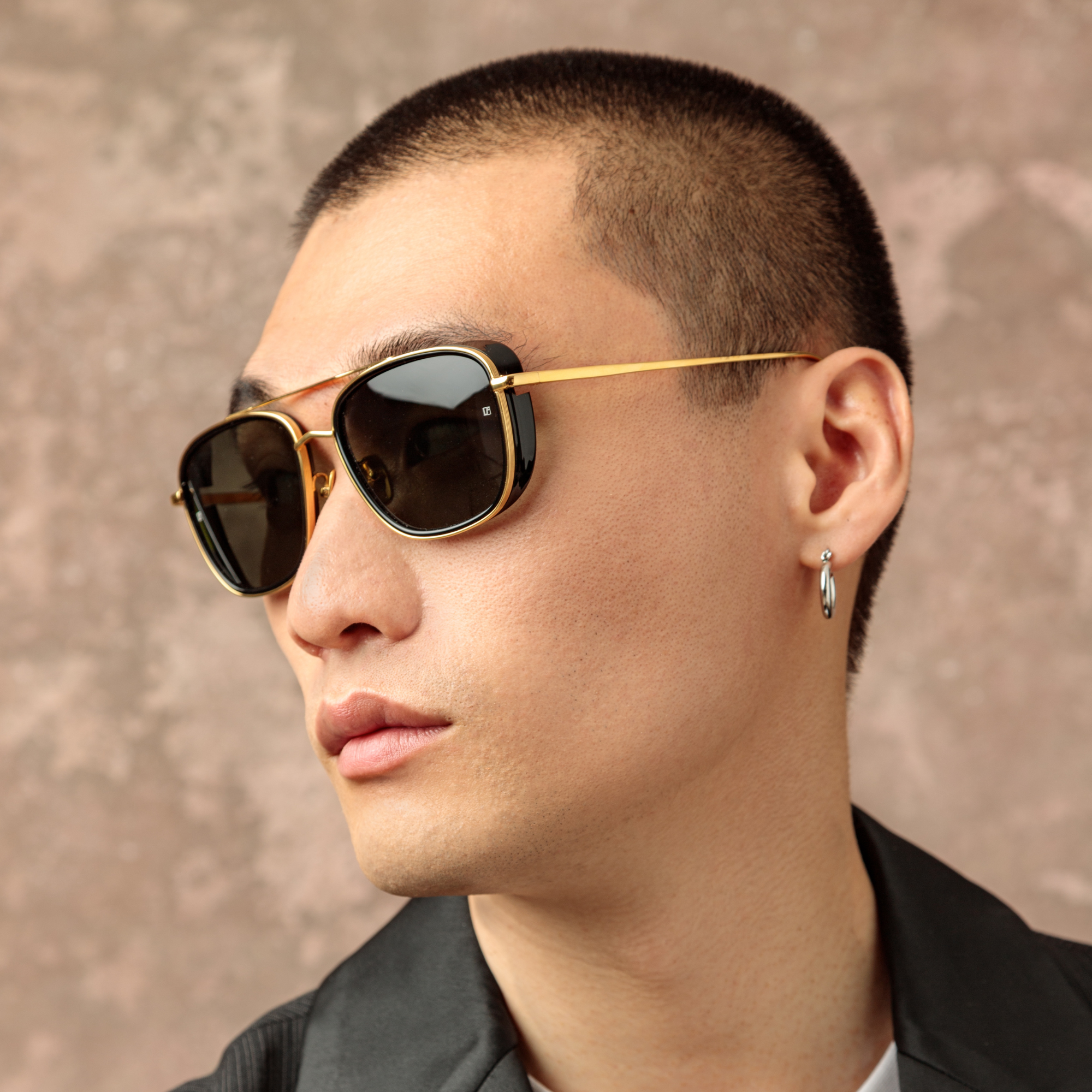 Men’s Jarvis Aviator Sunglasses in Black