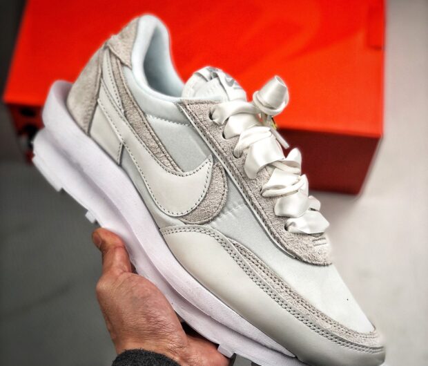 nike white nylon