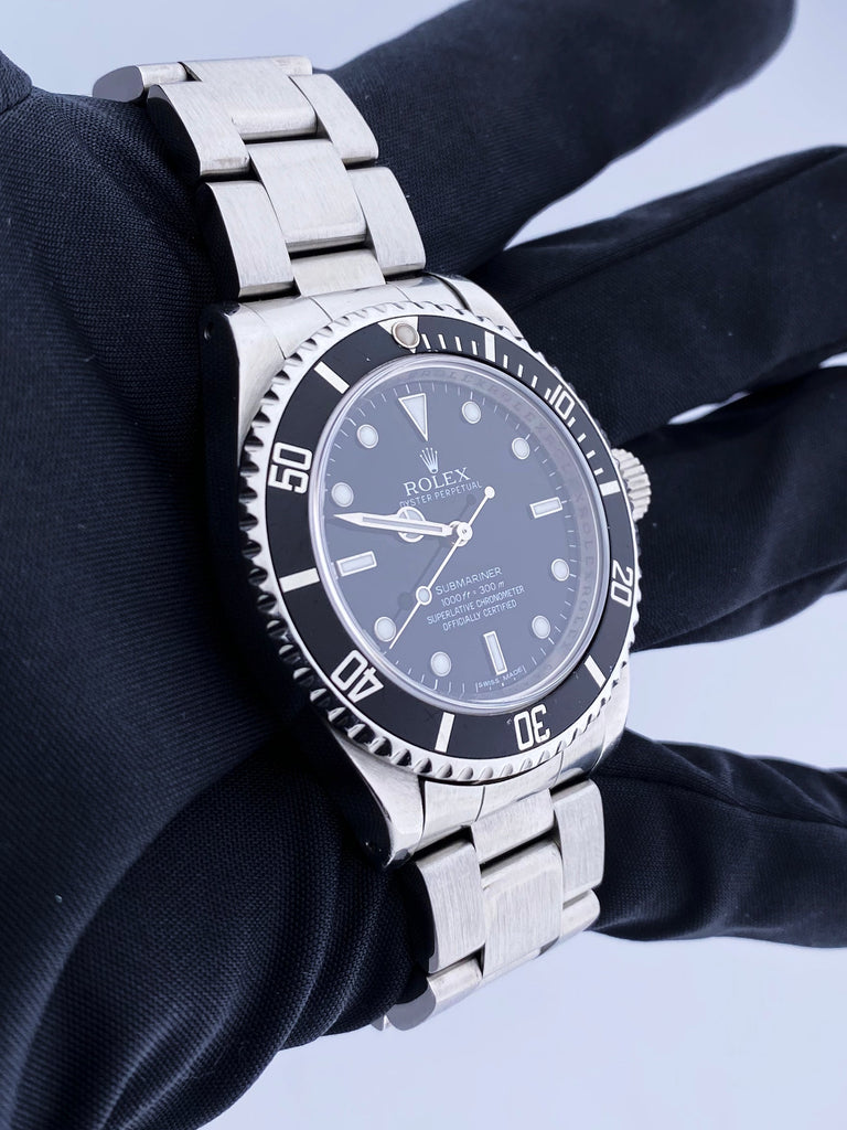 Rolex Oyster Perpetual Submariner Engraved Date Mens