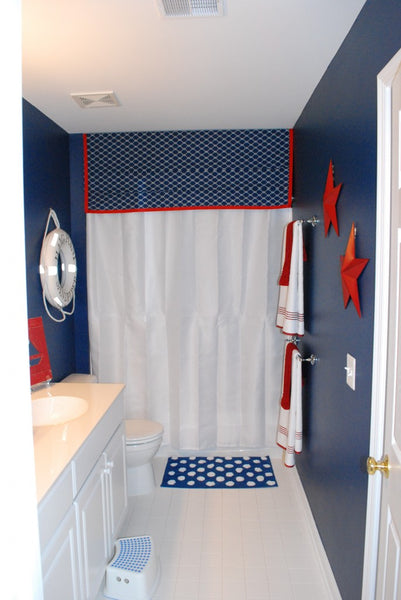 blue bathroom with white shower curtain, red stars, and nautical accessories... American Inspired Red, White & Blue Bathrooms from Bathroom Bliss by Rotator Rod 