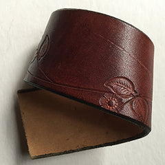 Leather example: vegetable tanned leather