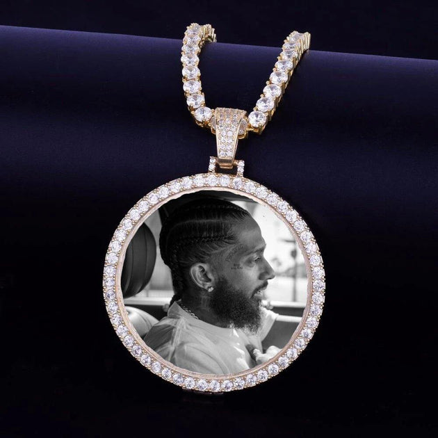 men necklace with picture inside