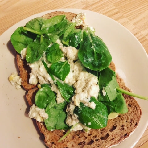 Scrambled Egg with Fresh Spinach on Wholemeal Toast 