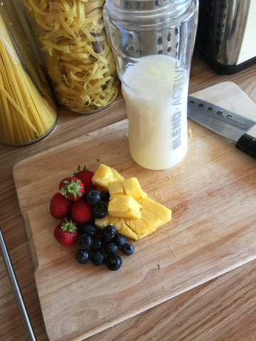 Strawberry, blueberry & pineapple smoothie