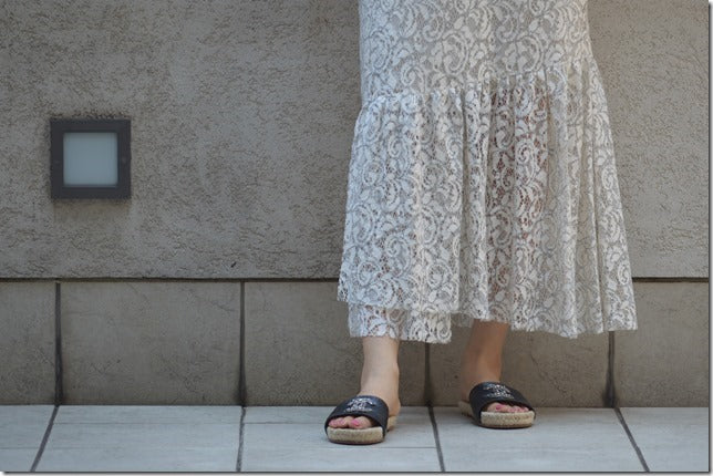 CLASSIC CODE LACE DRESS