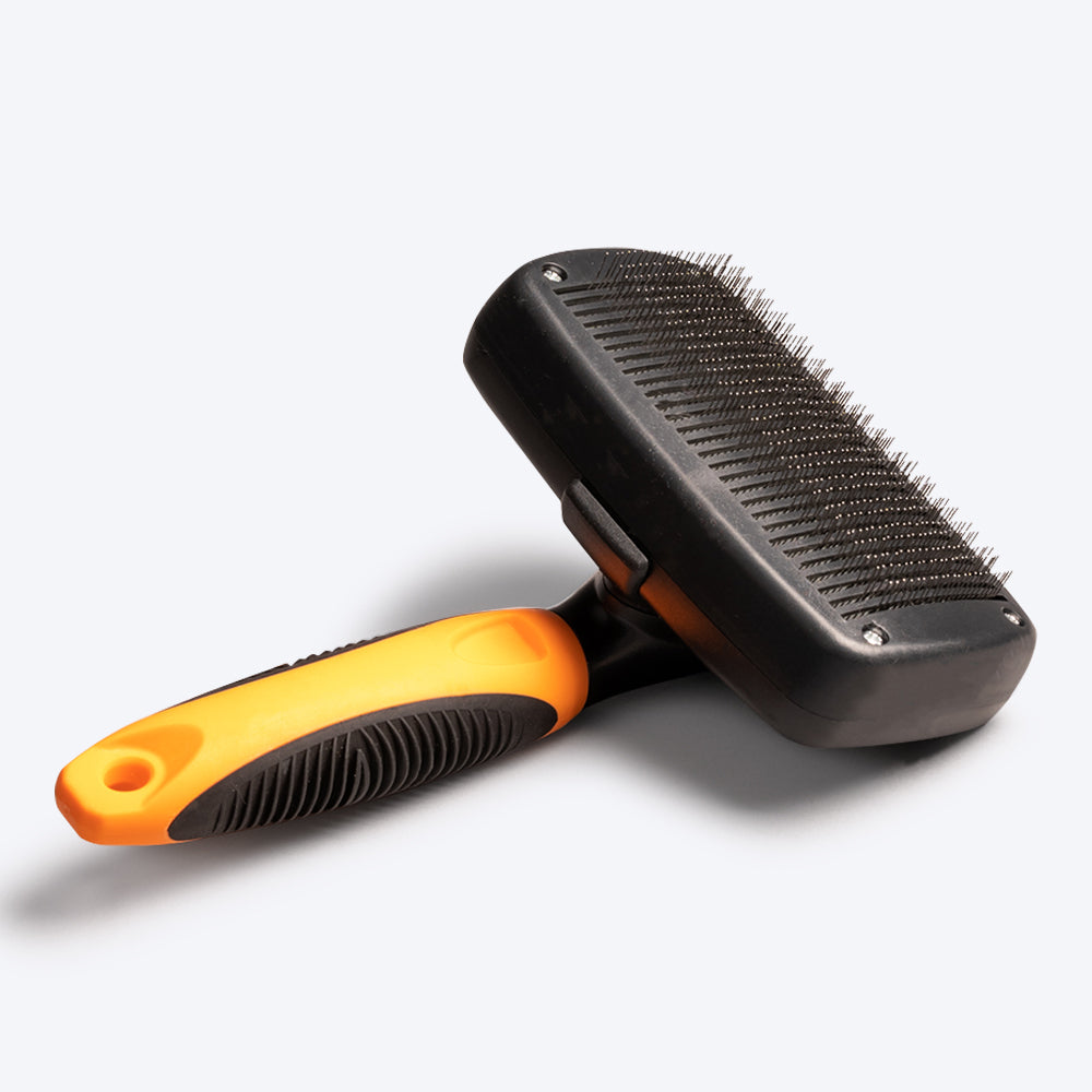 Self Cleaning Slickers Brush for Dogs - Online from Heads Up For Tails